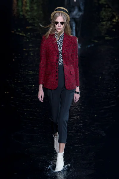 Look 58